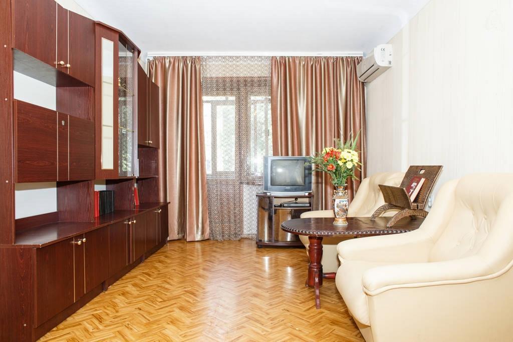 Apartment On Yatsenka Street Near Intourist Hotel Zaporizhia Exteriér fotografie